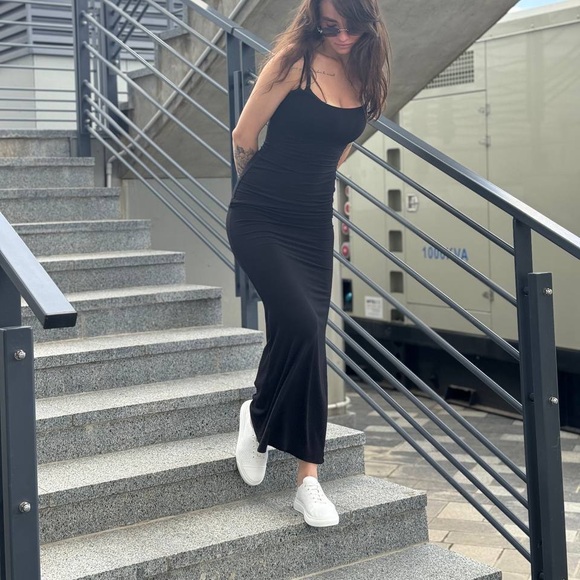 Sneakers - Picture 9 of 13